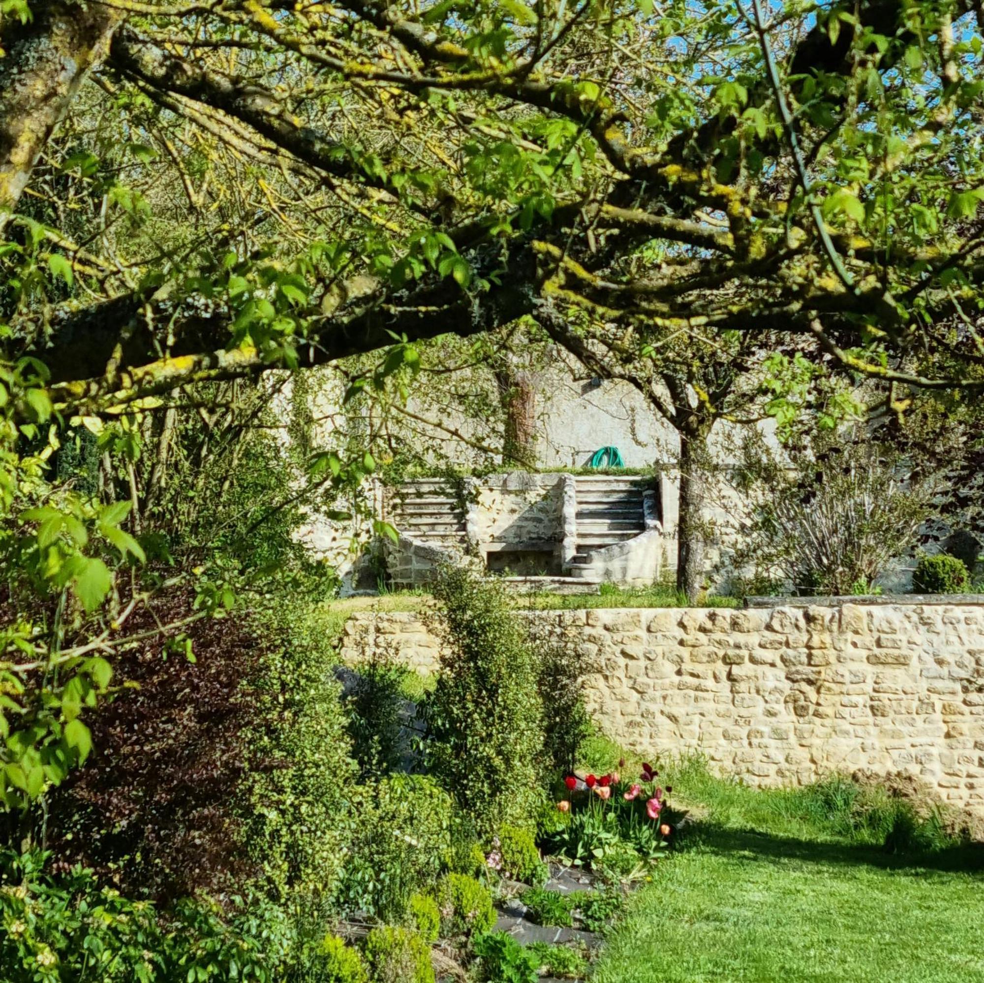 Villa L'Orangerie du Grand Jardin Condé-sur-Seulles Exterior foto