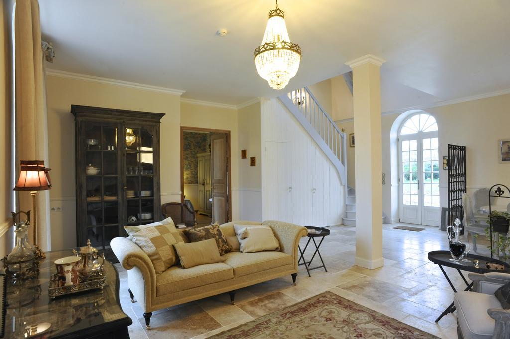 Villa L'Orangerie du Grand Jardin Condé-sur-Seulles Zimmer foto